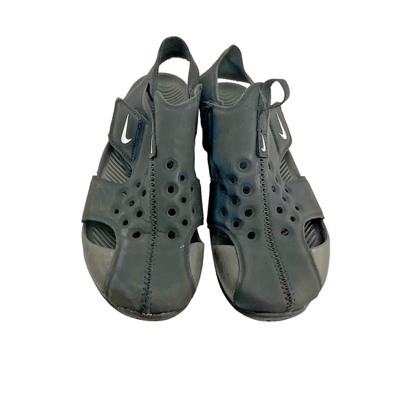 Nike Other - Nike Sunday Protect 2 Water Sandals Beach Sports Lightweight Kids Size 2 Y